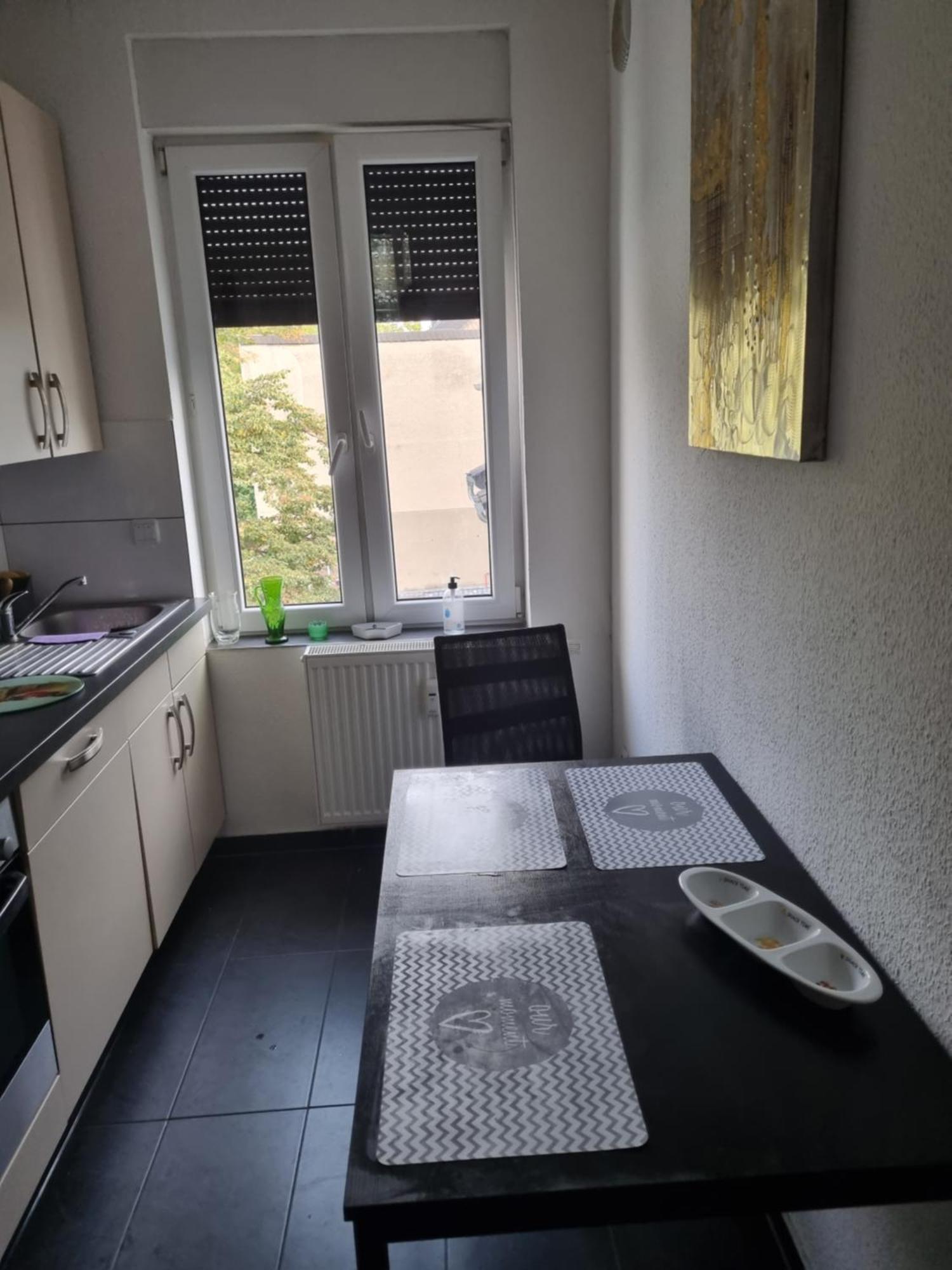 City-Apartment In Krefeld, Kueche, Naehe Duesseldorf Messe Экстерьер фото