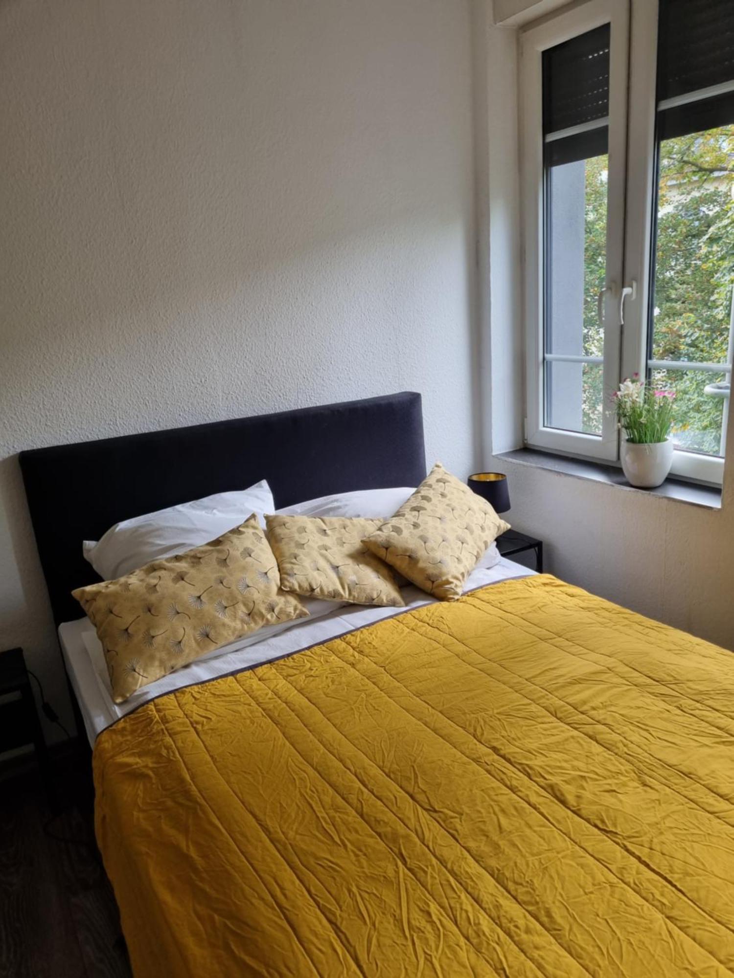 City-Apartment In Krefeld, Kueche, Naehe Duesseldorf Messe Экстерьер фото